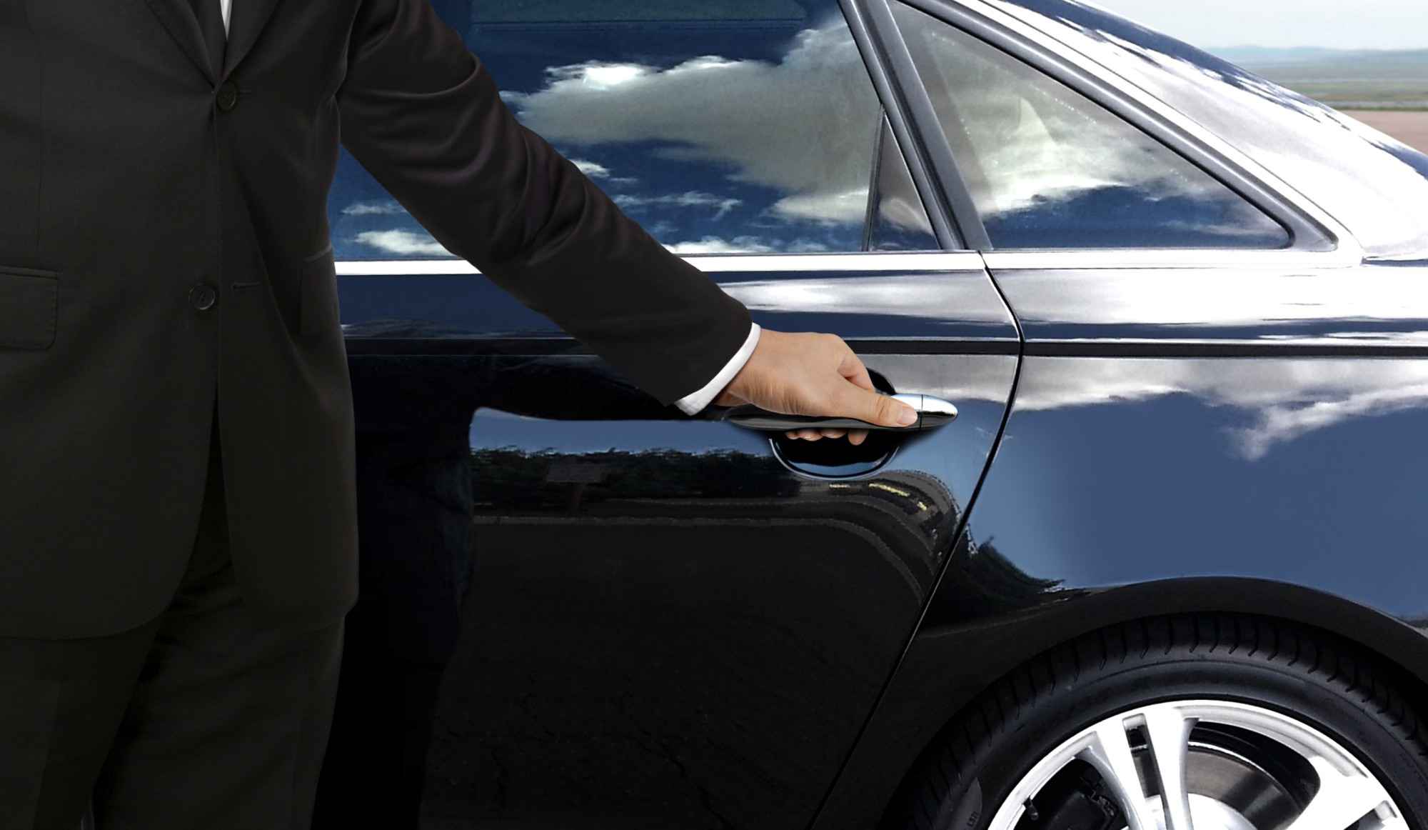 Why Private Car Is the Best Way To Get Into Manhattan
