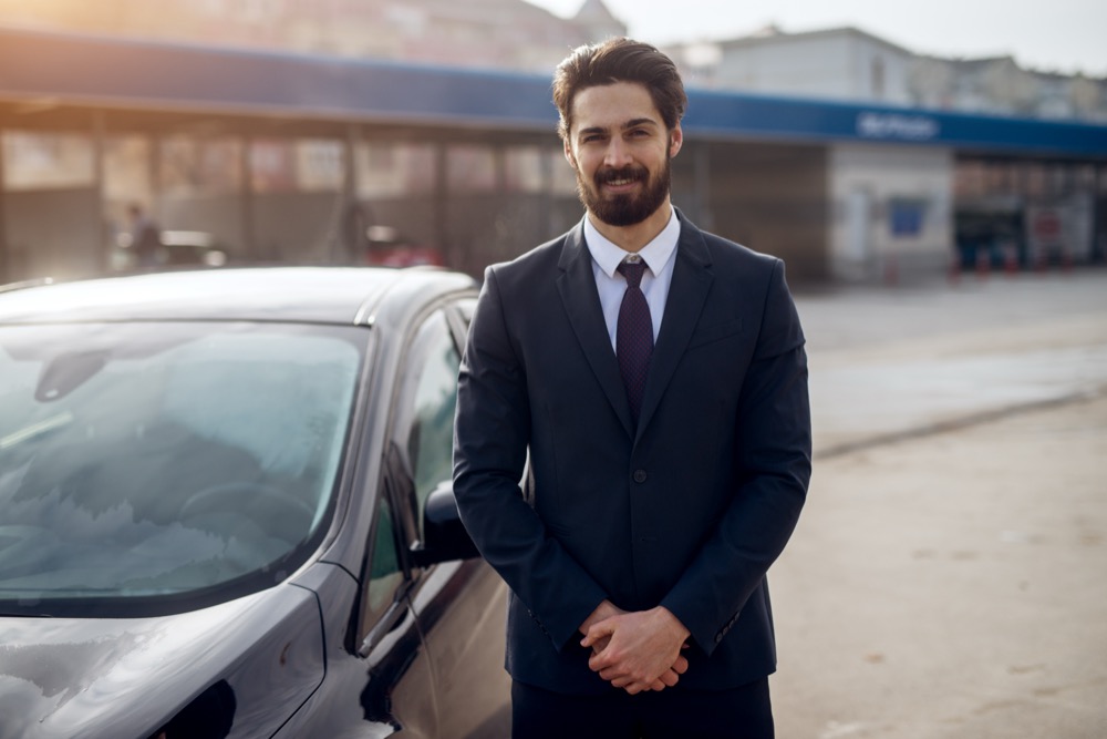 How Professional Chauffeurs Enhance Your Travel Experience